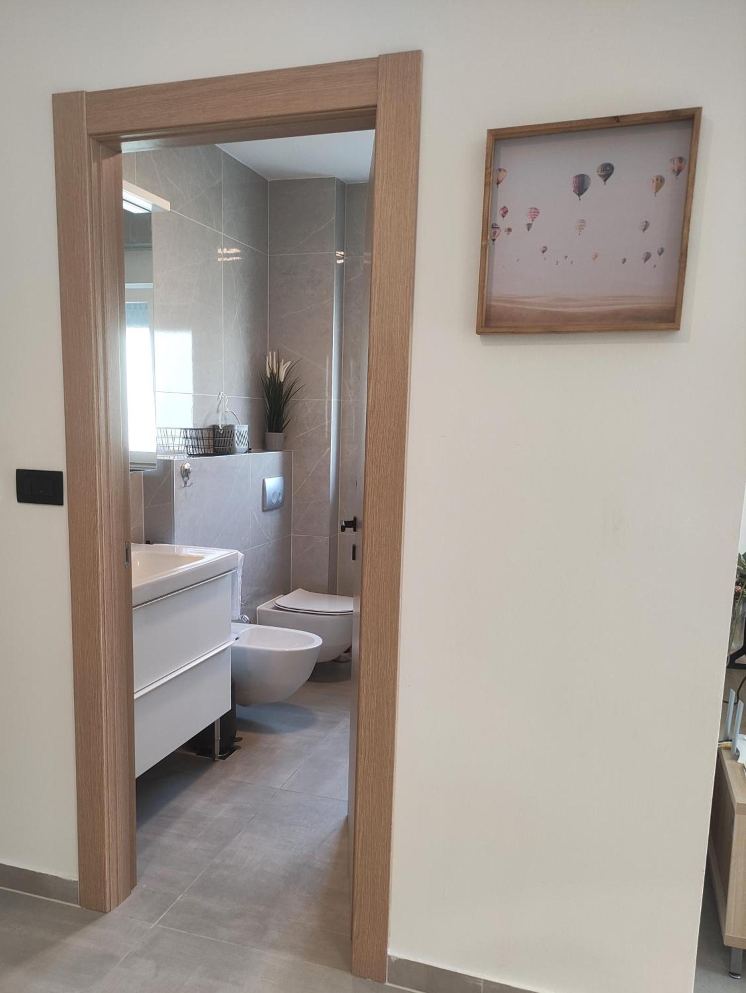 Rosie Apartment Подстрана Екстериор снимка