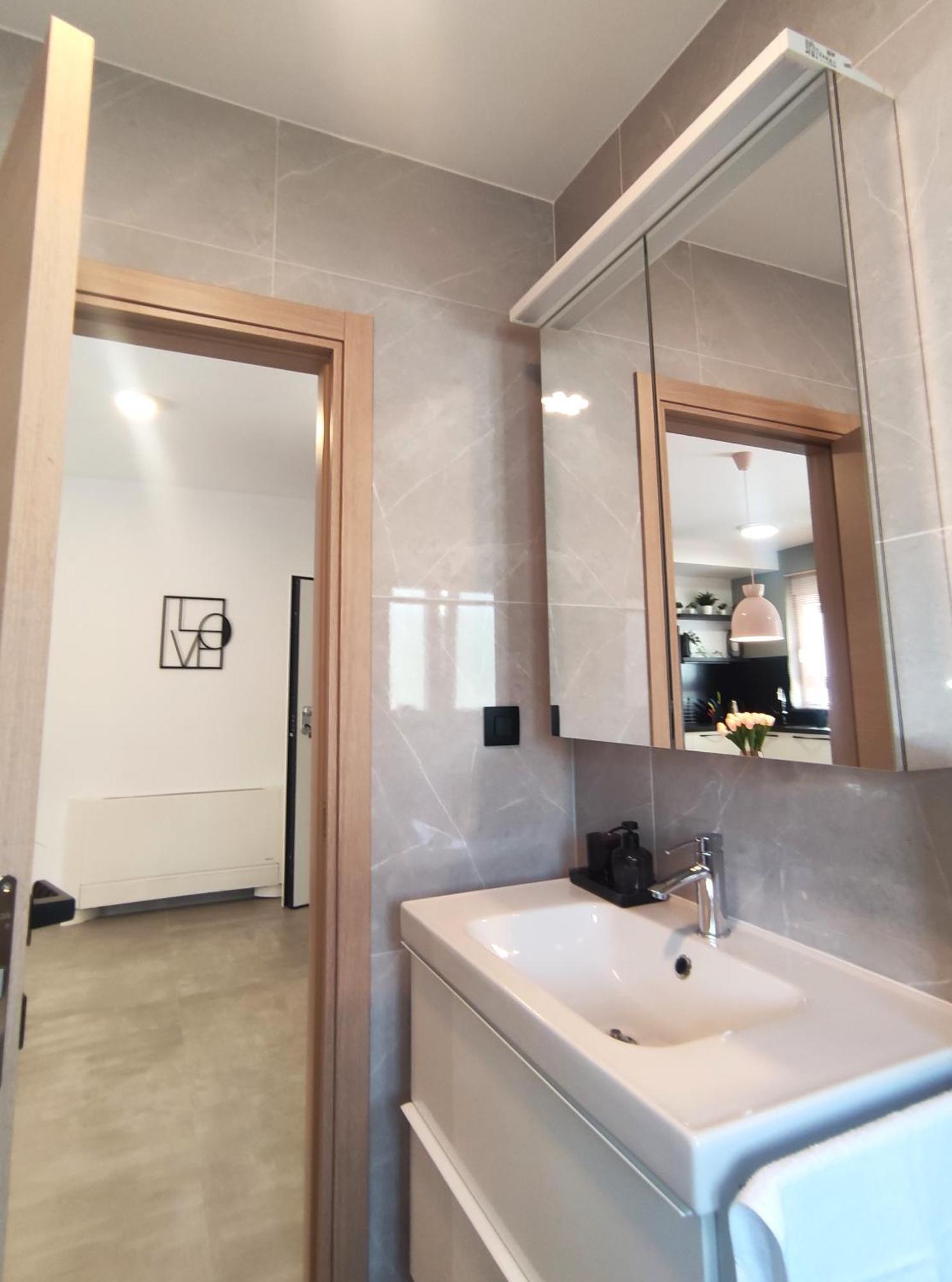 Rosie Apartment Подстрана Екстериор снимка