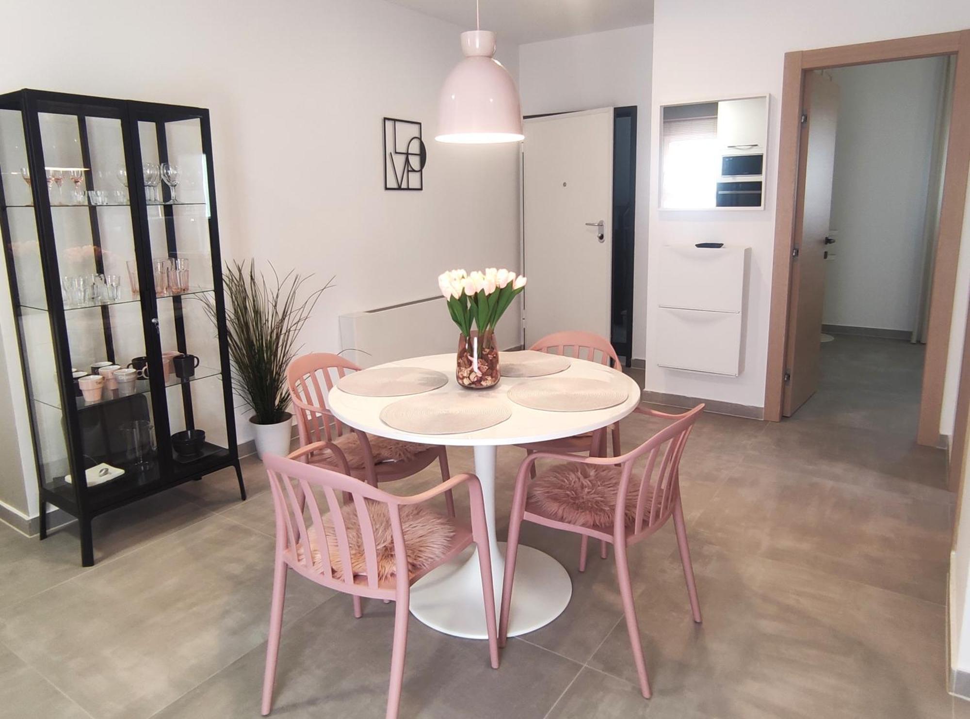 Rosie Apartment Подстрана Екстериор снимка